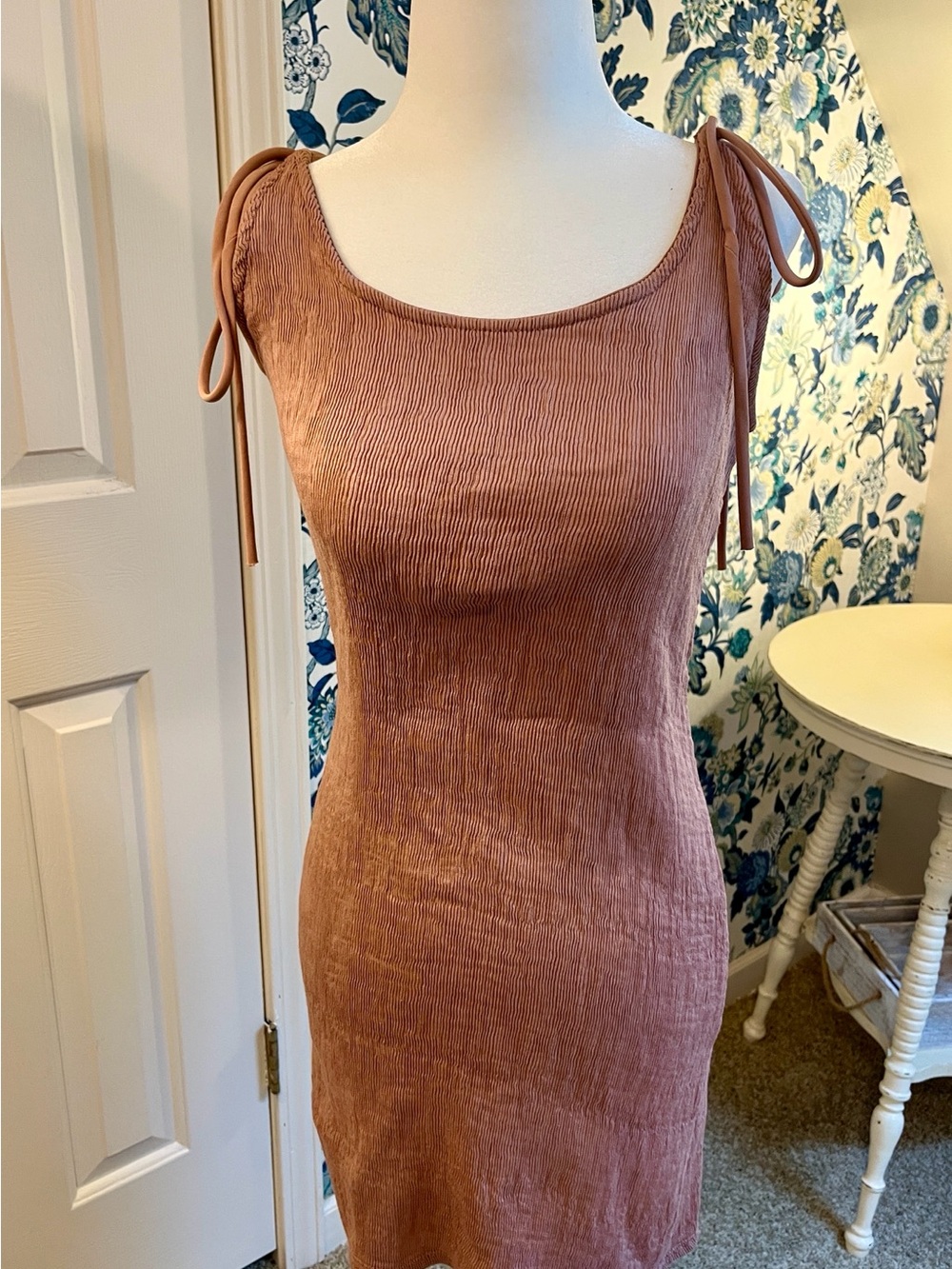 Kendall & Kylie Rust Tie-Shoulder Mini Dress